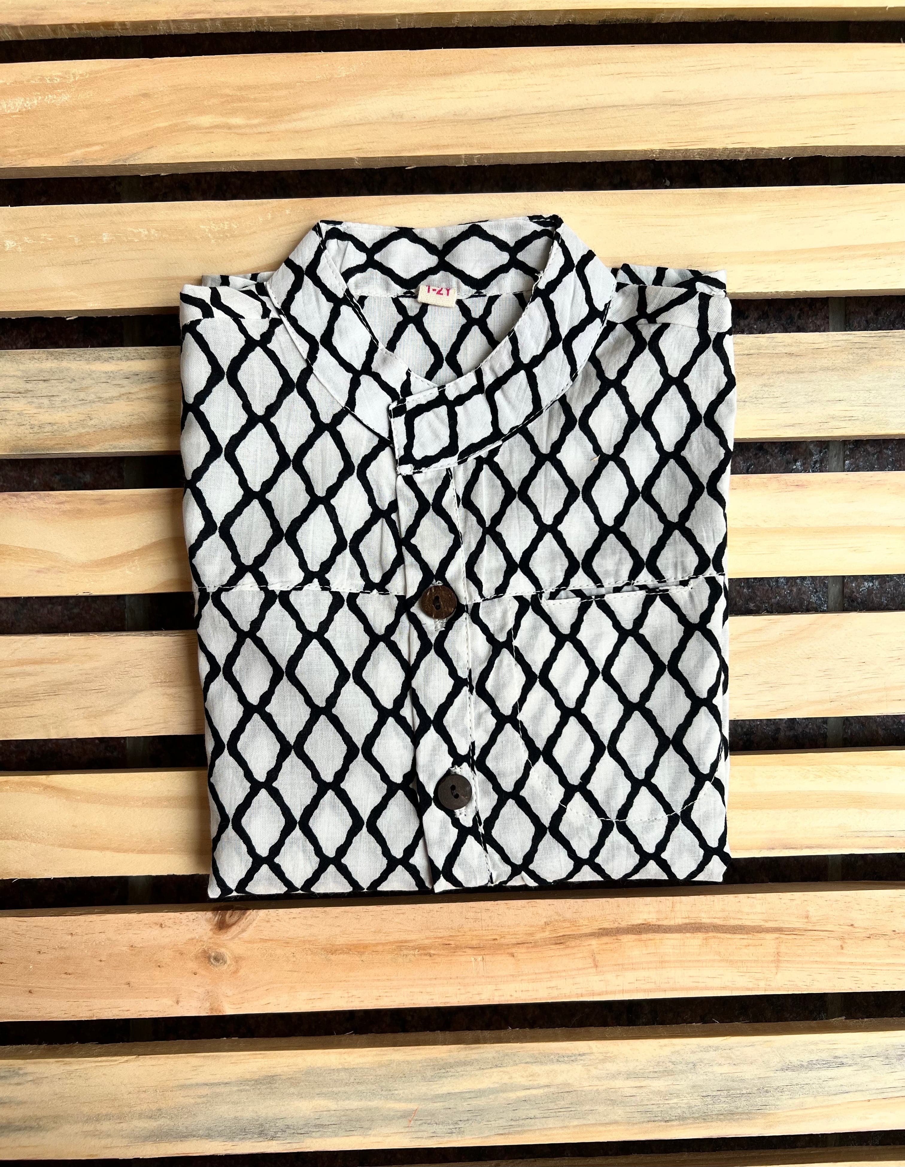 WHITE BLACK RHOMBI KURTA SHIRT