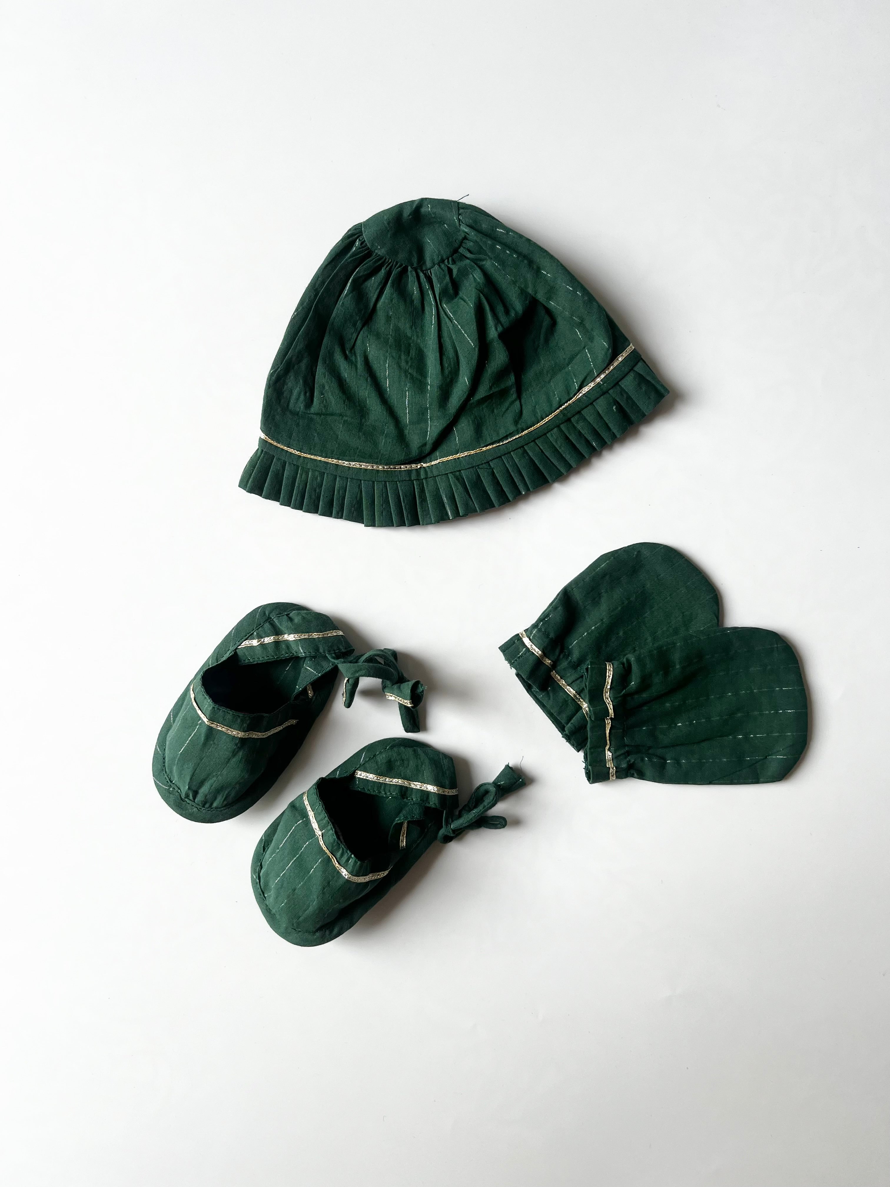New born Green Jamna set