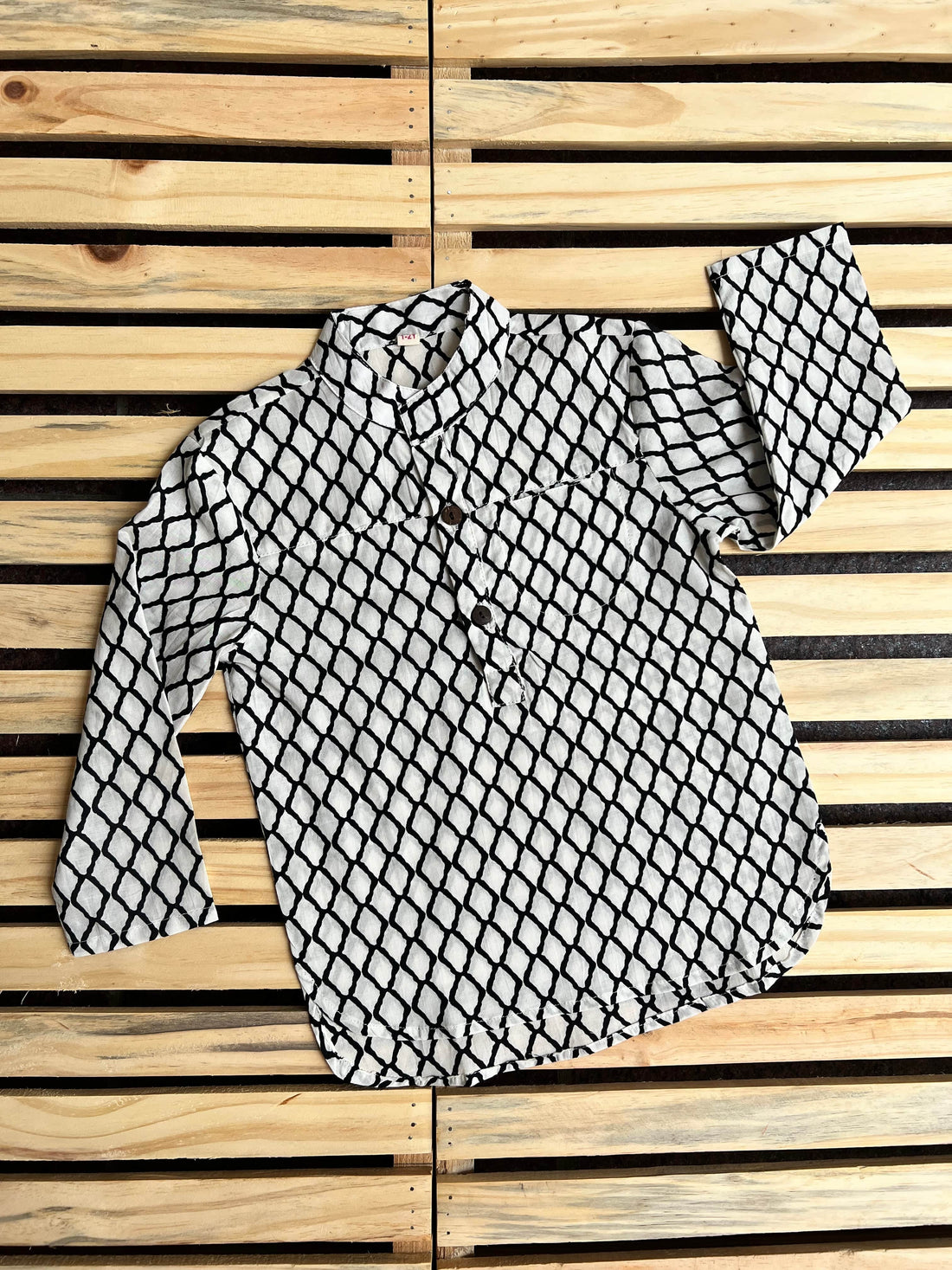 WHITE BLACK RHOMBI KURTA SHIRT