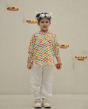 Teer Kaleidoscope Loose Kurta Set