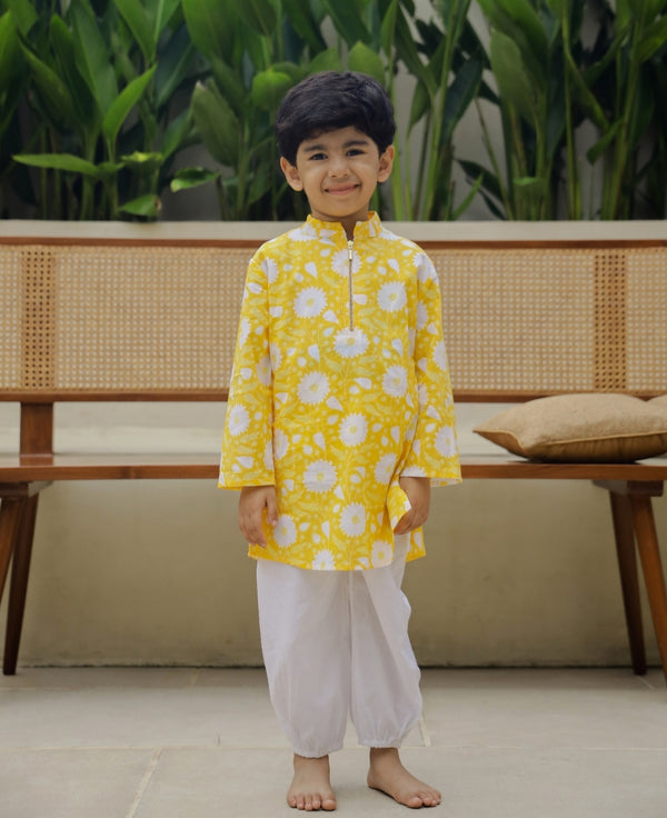 Surajmukhi Kurta Set